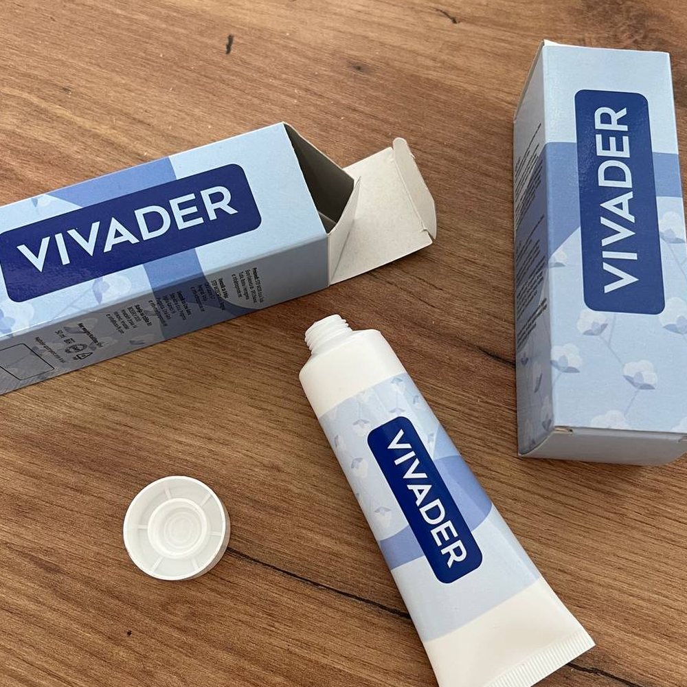 Vivader, svijetloplava tuba kreme i plava kutija